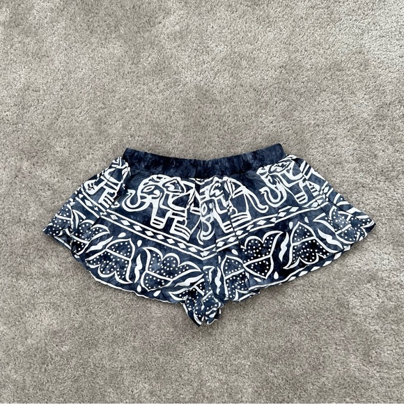 REVERSE Two Piece Set - Picture 11 of 11